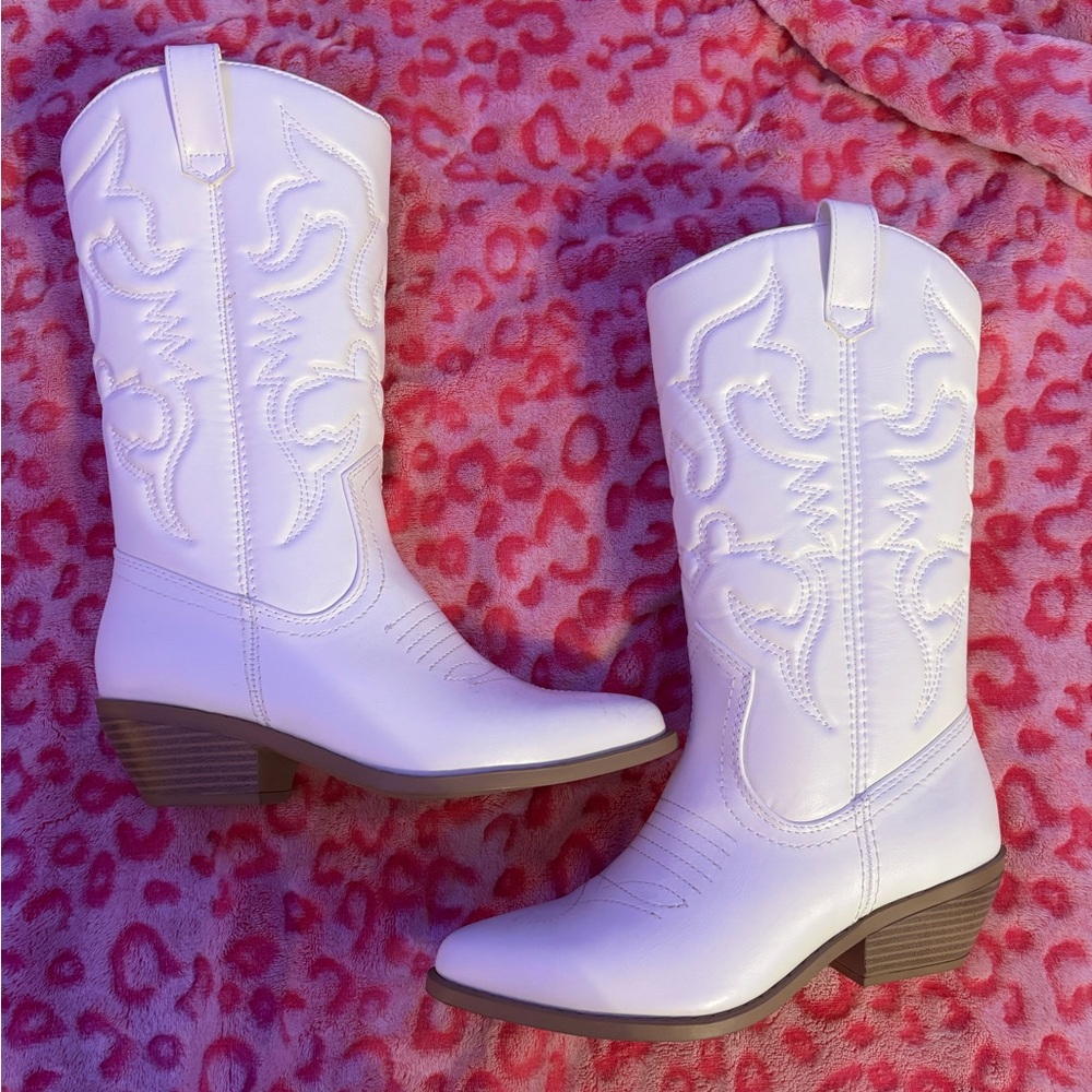 White Womens Cowboy Boots